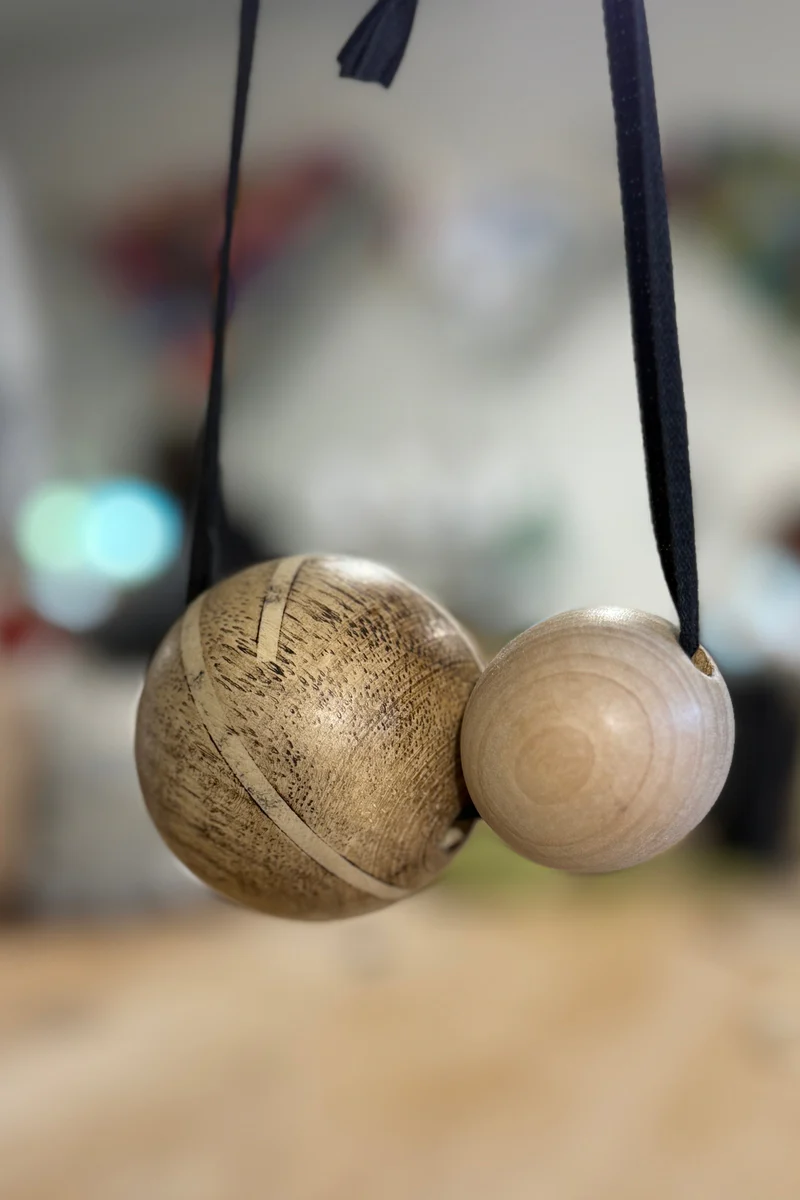 Alty - Natural Giant Wooden Ball Necklace - Image 3