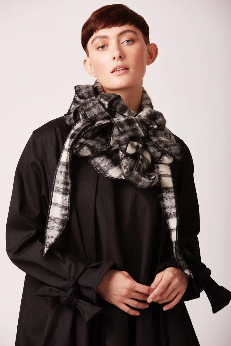 Harper - Soft fluffy winter scarf - Image 2