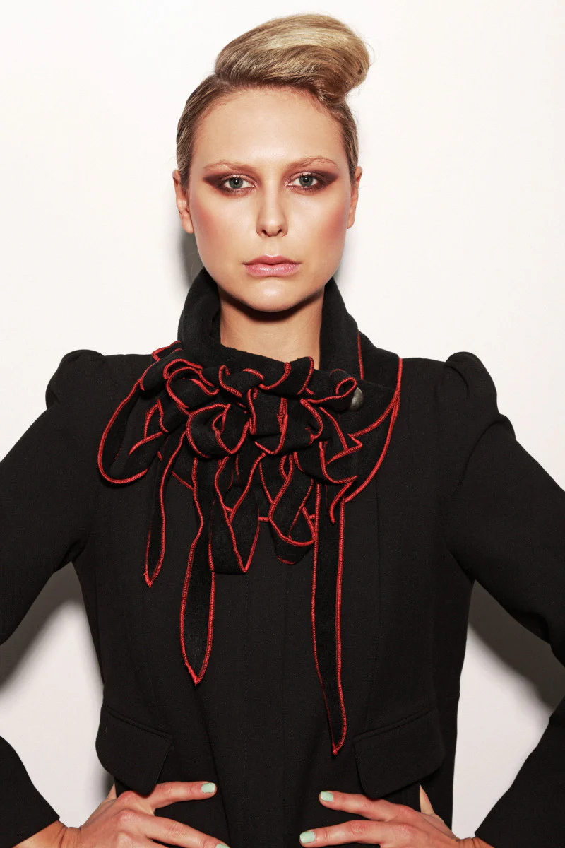 Minstral Black/Red - Image 3