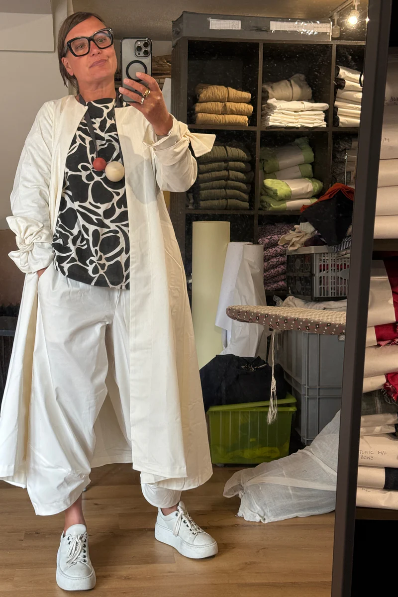 Para - Cream Angled Trousers - Image 3