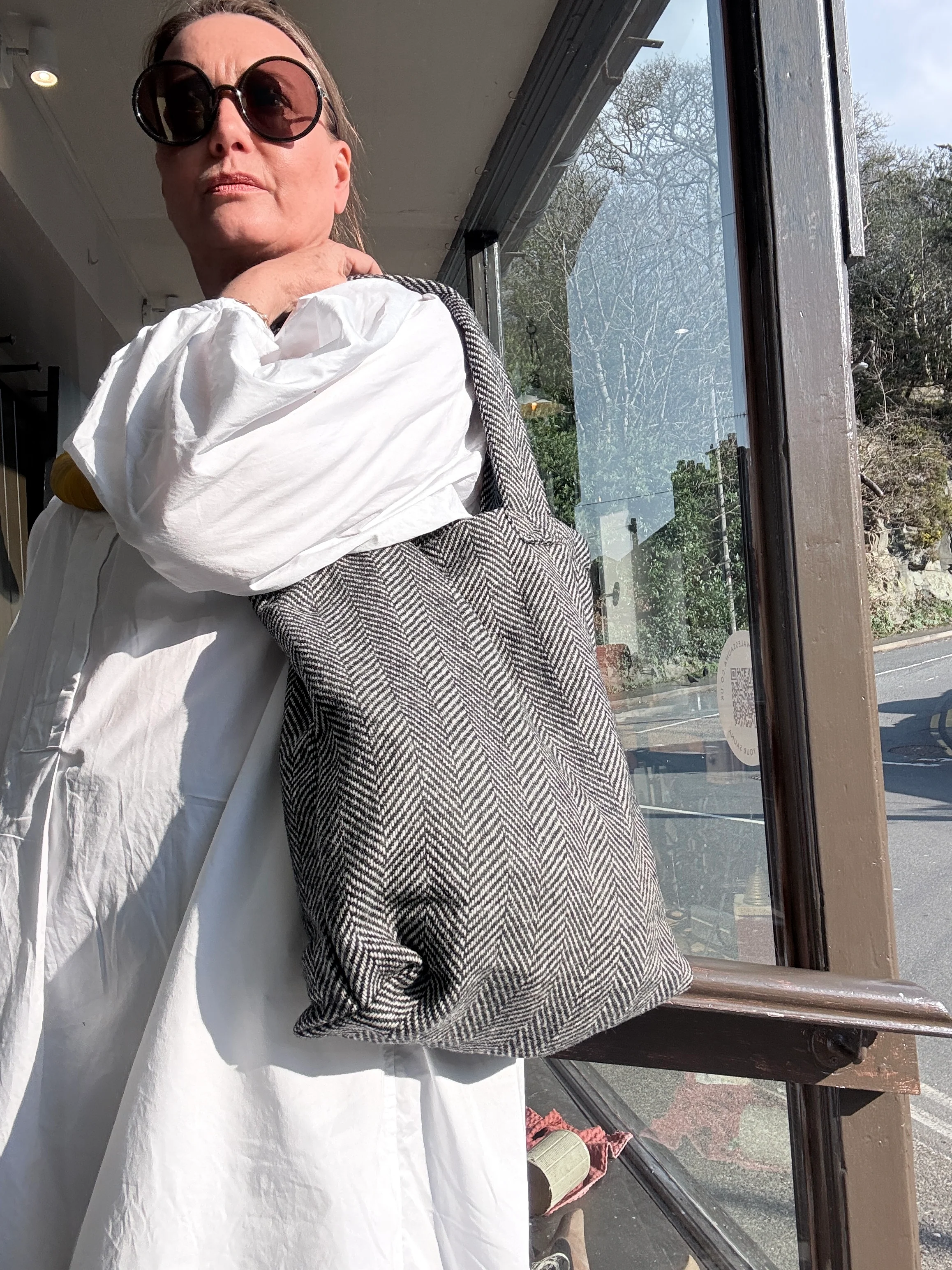 Totes Bag Tweed - Black + White - Image 2